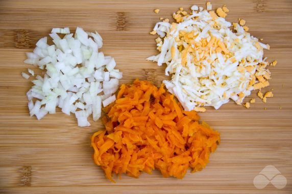 Селедка под шубой без картошки – фото приготовления рецепта, шаг 2