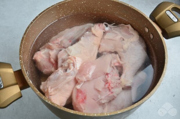 Холодец из домашней курицы – фото приготовления рецепта, шаг 1