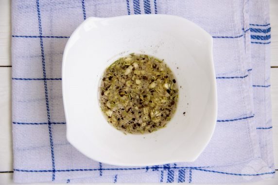 Говядина целым куском, запеченная в духовке – фото приготовления рецепта, шаг 2