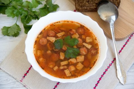 Суп с колбасой — рецепт с фото: