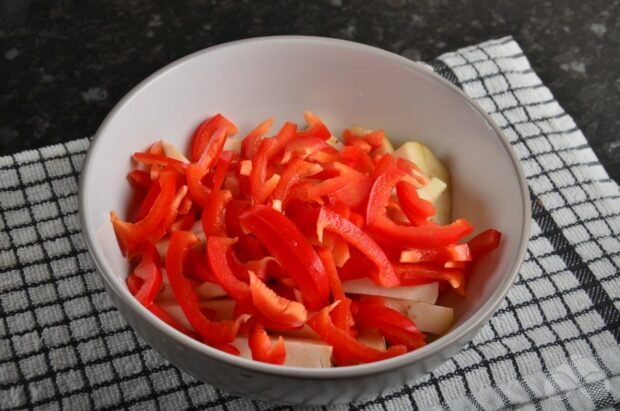 Овощной салат с баклажанами на зиму – фото приготовления рецепта, шаг 2