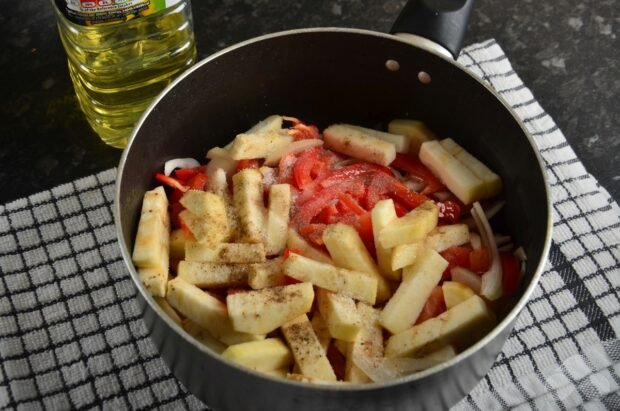 Овощной салат с баклажанами на зиму – фото приготовления рецепта, шаг 4