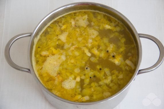 Украинский суп с галушками – фото приготовления рецепта, шаг 4