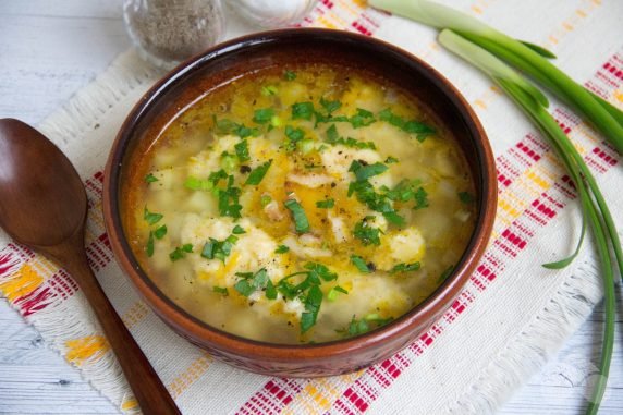 Украинский суп с галушками – фото приготовления рецепта, шаг 8