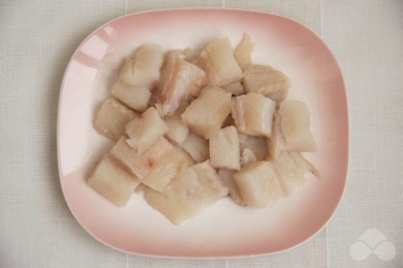 Рыбный суп с клецками – фото приготовления рецепта, шаг 1