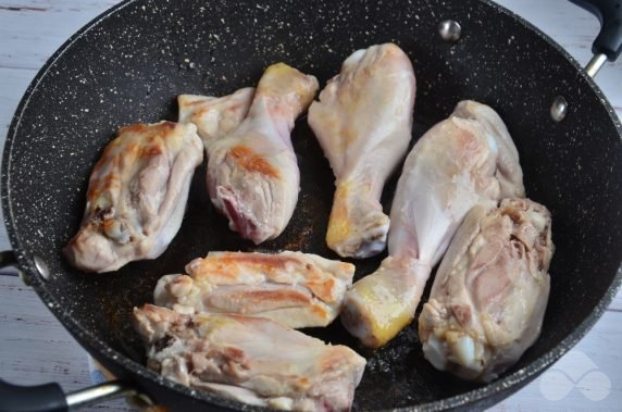 Плов из домашней курицы – фото приготовления рецепта, шаг 3