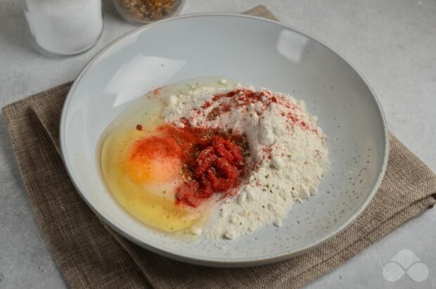 Филе скумбрии в томатном кляре на сковороде – фото приготовления рецепта, шаг 1