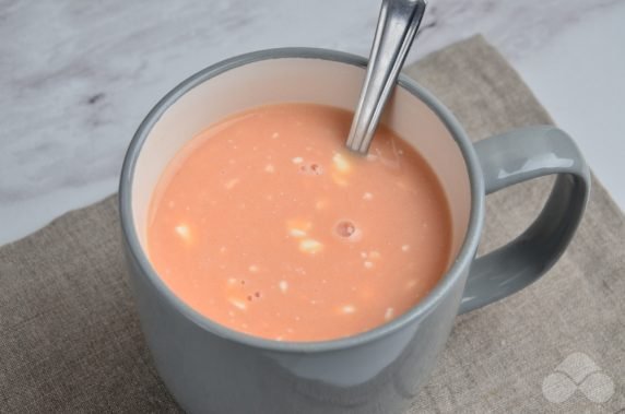 Капуста, тушенная в сметанно-томатном соусе – фото приготовления рецепта, шаг 5