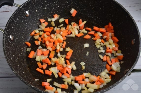 Овощное рагу с курицей и шампиньонами – фото приготовления рецепта, шаг 5