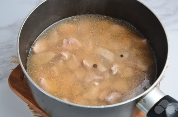 Овощное рагу со свининой в густом томатном соусе – фото приготовления рецепта, шаг 6