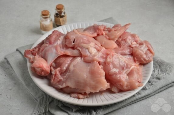 Отбивные из куриных бедрышек – фото приготовления рецепта, шаг 1