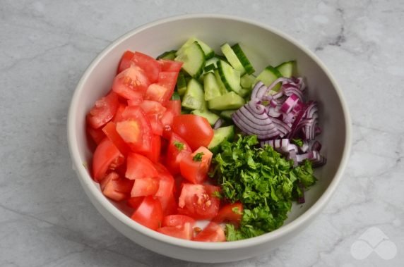 Салат из нута и овощей – фото приготовления рецепта, шаг 1