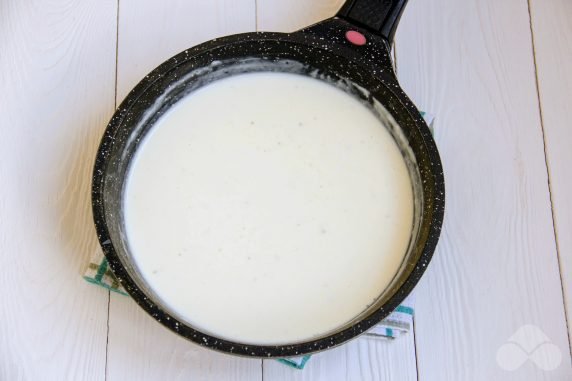 Соус бешамель со сливками – фото приготовления рецепта, шаг 6