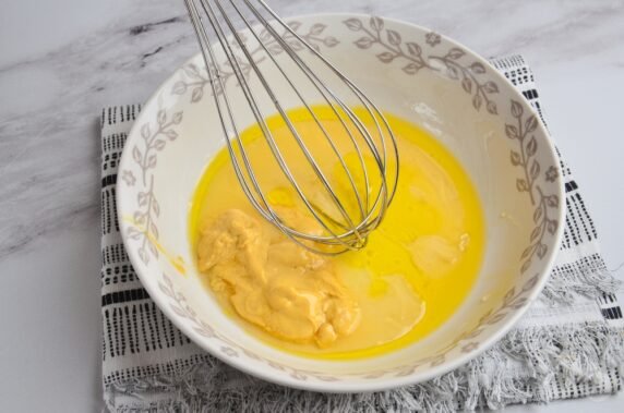 Медово-горчичный соус – фото приготовления рецепта, шаг 1