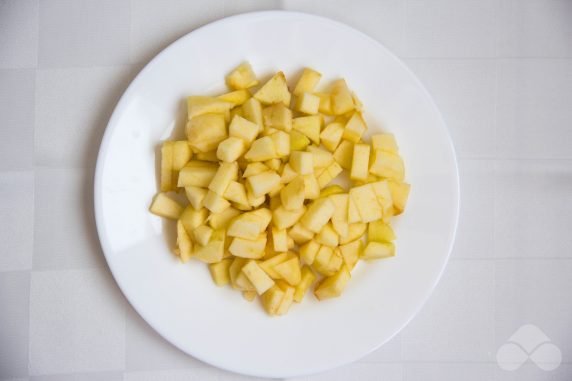 Яблочный пирог из слоеного теста – фото приготовления рецепта, шаг 2
