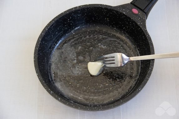 Омлет на молоке – фото приготовления рецепта, шаг 3