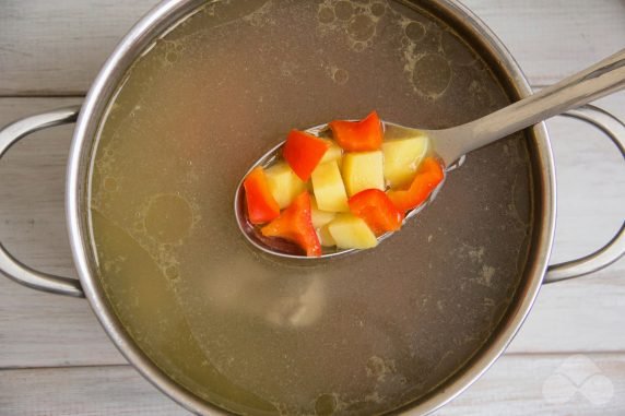 Суп с говяжьими ребрышками – фото приготовления рецепта, шаг 6