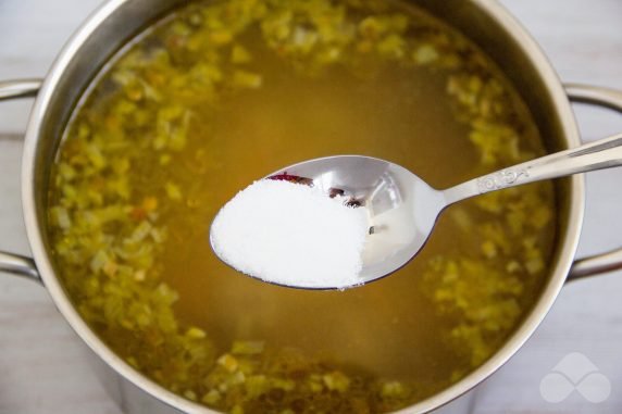 Суп с фрикадельками из говядины – фото приготовления рецепта, шаг 7