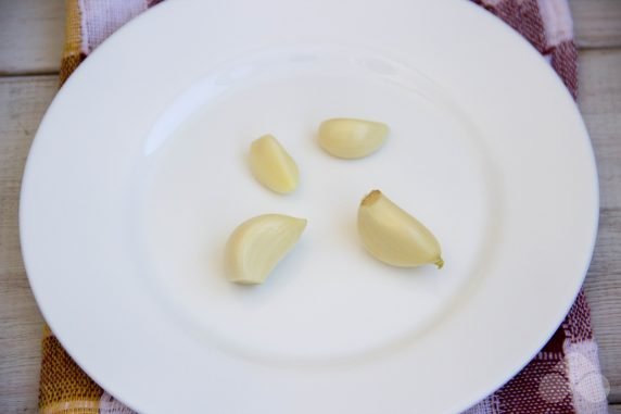 Сметанный соус с кинзой, чесноком и соком лайма – фото приготовления рецепта, шаг 3