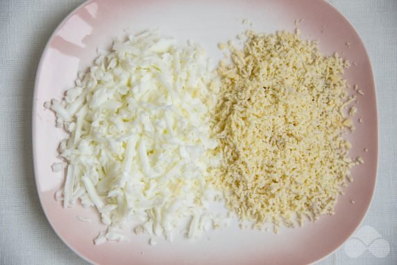 Классический рецепт салата «Мимоза» – фото приготовления рецепта, шаг 2