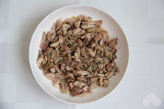 Порционный салат «Мимоза» – фото приготовления рецепта, шаг 1
