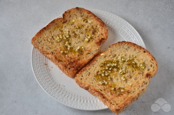 Бутерброды с зеленью и хамоном – фото приготовления рецепта, шаг 2