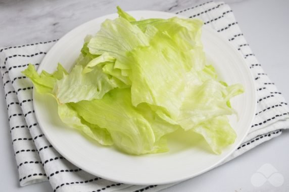 Греческий салат с креветками – фото приготовления рецепта, шаг 3
