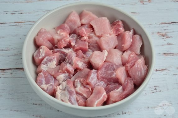 Гречка со свининой в мультиварке – фото приготовления рецепта, шаг 1