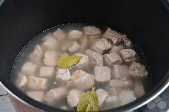 Гречка со свининой в мультиварке – фото приготовления рецепта, шаг 4
