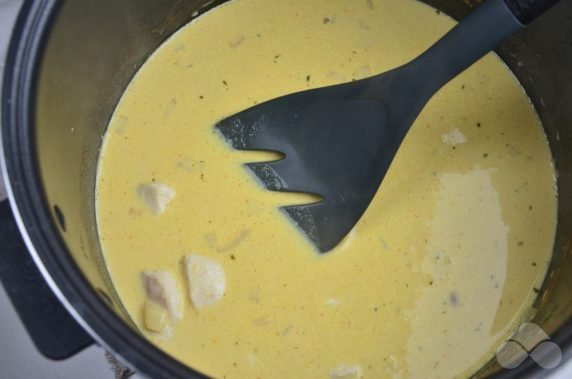 Курица в соусе карри – фото приготовления рецепта, шаг 6