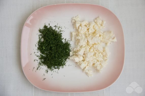 Салат с нутом, овощами и фетой – фото приготовления рецепта, шаг 3