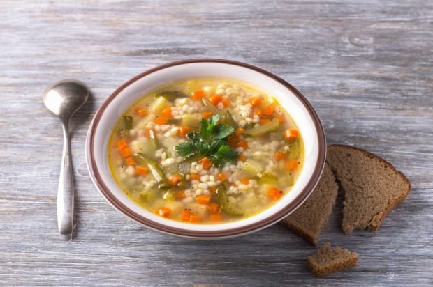 Как правильно варить суп-рассольник с перловкой и курицей – пошаговый рецепт