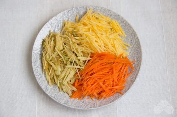Салат с репой, морковью и яблоком – простой и вкусный рецепт с фото .