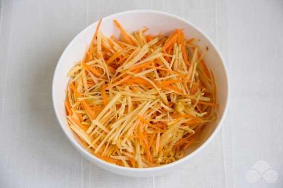 Салат с репой, морковью и яблоком – простой и вкусный рецепт с фото .