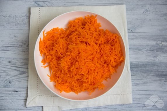Морковные маффины – фото приготовления рецепта, шаг 1