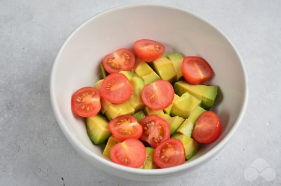 Вегетарианский салат с авокадо и семенами чиа – фото приготовления рецепта, шаг 3