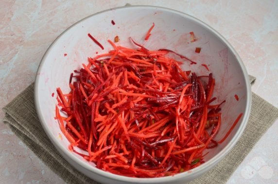 Свекольный корейский салат – фото приготовления рецепта, шаг 3