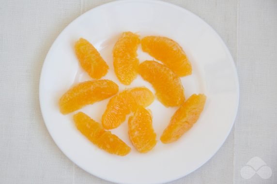Салат со шпинатом и апельсином – фото приготовления рецепта, шаг 1