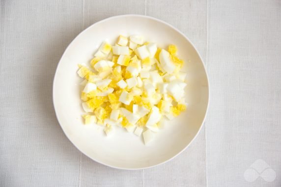 Крабовый салат без майонеза – фото приготовления рецепта, шаг 1