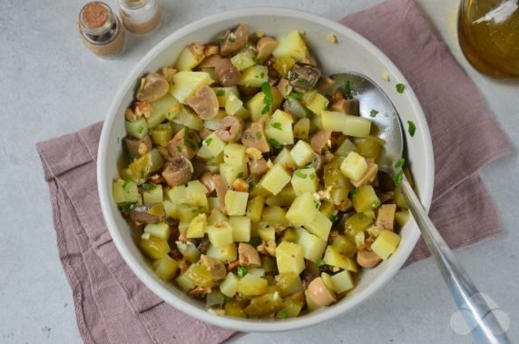 Картофельный салат с грибами – фото приготовления рецепта, шаг 3