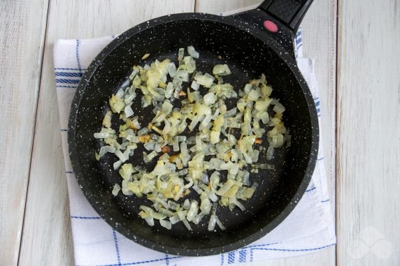 Салат из куриных желудков и корейской моркови – фото приготовления рецепта, шаг 2