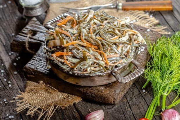 Рецепт Салат капуста + морковь (с майонезом). Калорийность, химический состав и пищевая ценность.