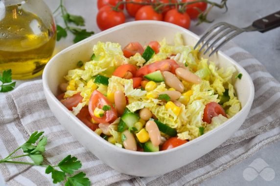 Салат з пекінською капустою та квасолею – фото приготування рецепту, крок 3