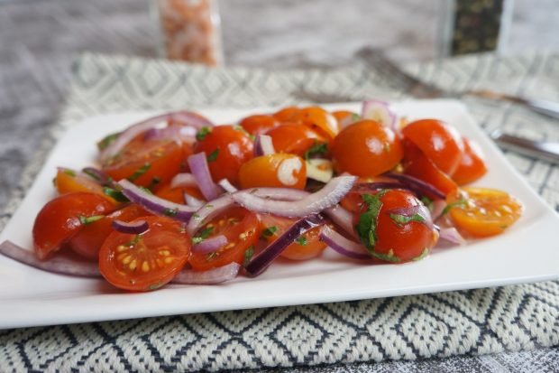 7 потрясающих рецептов маринованных помидоров на любой вкус (с фото)