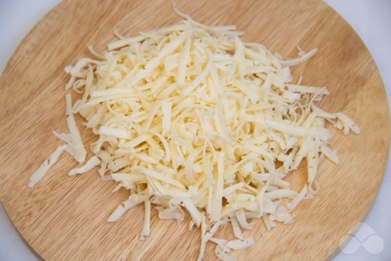 Отбивные из курицы с ананасами и сыром в духовке – фото приготовления рецепта, шаг 3