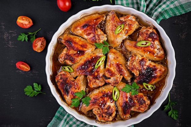 Блюдо дня: куриные крылышки в медово-имбирном маринаде - вкусное и легкое рецепт