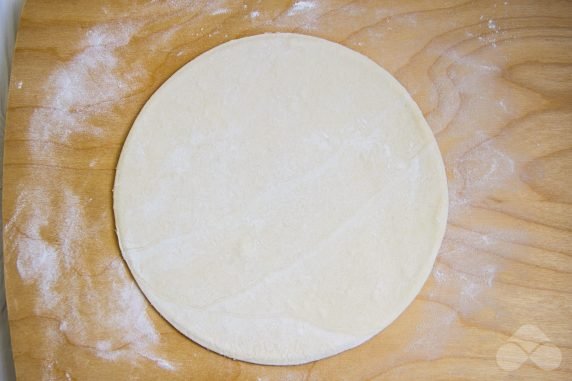 Клубничный пирог из готового слоеного теста – фото приготовления рецепта, шаг 4