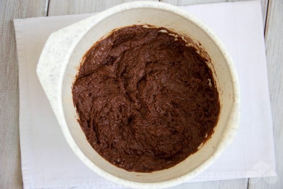 Шоколадный пирог на молоке – фото приготовления рецепта, шаг 2