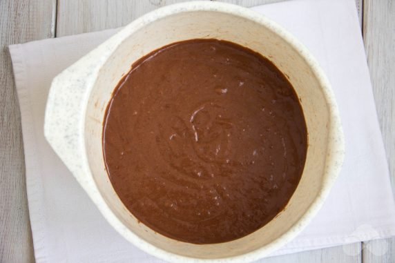 Шоколадный пирог на молоке – фото приготовления рецепта, шаг 3