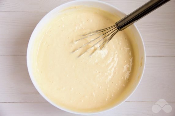 Оладьи на кислом молоке – фото приготовления рецепта, шаг 2